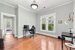 306 N 9th St, Mebane, NC 27302 - Photo 14