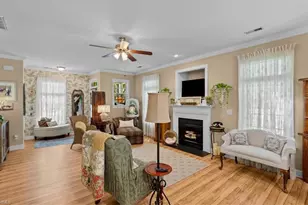 1 Nandina Dr, Greensboro, NC 27455 - Photo 8
