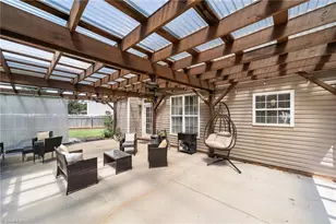 122 Eagle Point Ct, Kernersville, NC 27284 - Photo 24