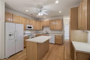 4608 Adonica Ln, Greensboro, NC 27410 - Photo 10