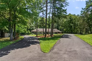1931 Chestnut St, High Point, NC 27262 - Photo 2