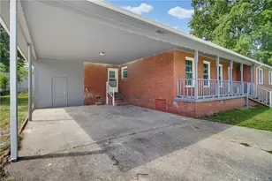 1416 Lynwood Terrace, High Point, NC 27265 - Photo 4