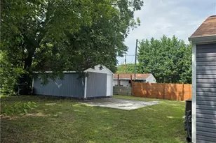 1529 Summit Ave, Greensboro, NC 27405 - Photo 4