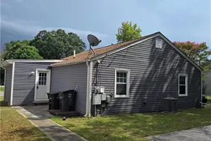 1529 Summit Ave, Greensboro, NC 27405 - Photo 6