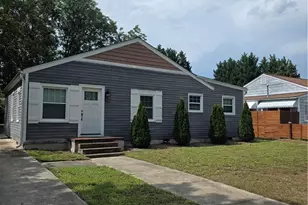 1529 Summit Ave, Greensboro, NC 27405 - Photo 1