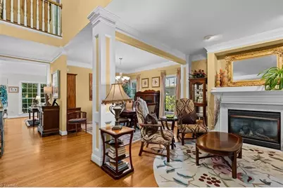 4 Windsor Castle Court, Greensboro, NC 27408 - Photo 4