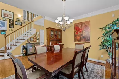 4 Windsor Castle Court, Greensboro, NC 27408 - Photo 8