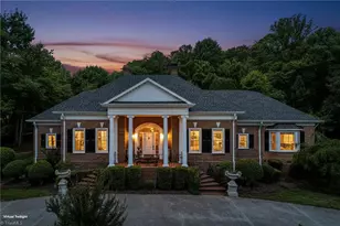 157 Oak Ridge Dr, Eden, NC 27288 - Photo 2