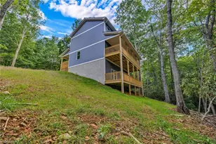 360 Laurel Ln, Jefferson, NC 28640 - Photo 4