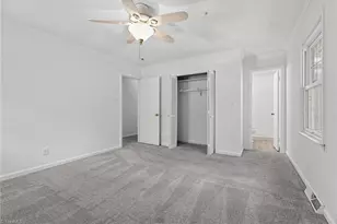 206 Village Ln, Greensboro, NC 27409 - Photo 16