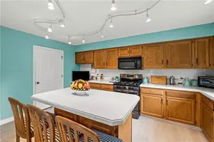 148 Old Mill Rd, High Point, NC 27265 - Photo 8