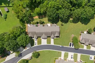 710 Vinebury Ln, High Point, NC 27265 - Photo 28