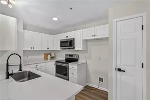 3725 Morris Farm Dr, Greensboro, NC 27409 - Photo 6