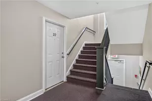 3725 Morris Farm Dr, Greensboro, NC 27409 - Photo 2