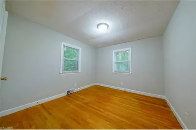 435 Lakecrest Drive, Kernersville, NC 27284 - Photo 22