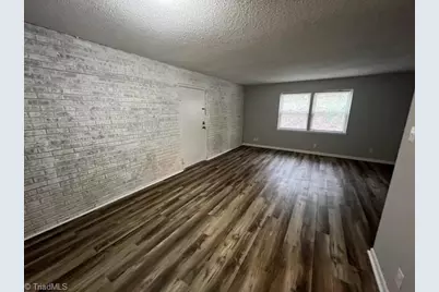1102 Crescent Drive #F, Reidsville, NC 27320 - Photo 2