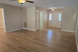 4502 Eagle Rock Rd, Greensboro, NC 27410 - Photo 10