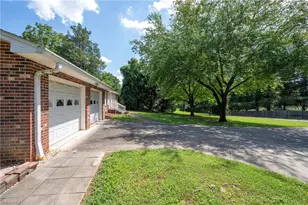 191 Monroe St, Winston-Salem, NC 27104 - Photo 10