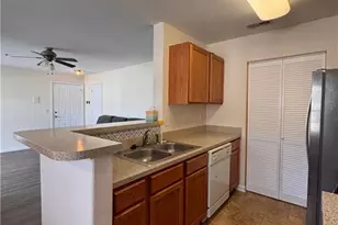 7304 Mc Connell Dr, Kernersville, NC 27284 - Photo 14