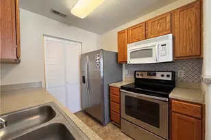 7304 Mc Connell Dr, Kernersville, NC 27284 - Photo 10