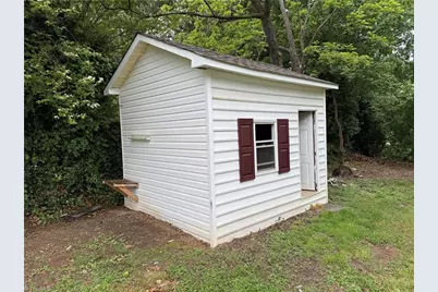 4008 Leo Street, Winston-Salem, NC 27105 - Photo 10