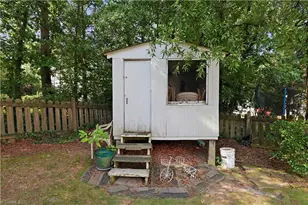 4 Cranebridge Pl, Greensboro, NC 27407 - Photo 36