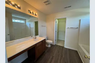 10 Glenrose Court, Greensboro, NC 27407 - Photo 18