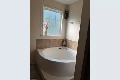 1154 E Allred Street, Asheboro, NC 27203 - Photo 10