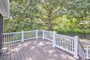 4050 Dresden Dr, Winston-Salem, NC 27104 - Photo 22