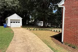 2179 Gaston St, Winston-Salem, NC 27103 - Photo 2