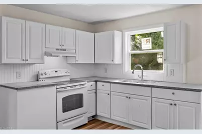 1003 Grant Street, High Point, NC 27262 - Photo 10