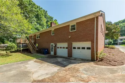 2608 Amesbury Road, Winston-Salem, NC 27103 - Photo 38