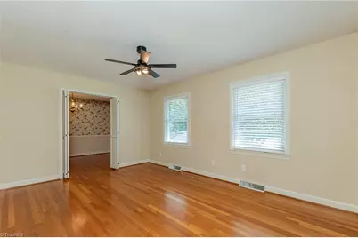2608 Amesbury Road, Winston-Salem, NC 27103 - Photo 4