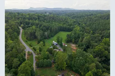 1409 Good Hope Drive, Walnut Cove, NC 27052 - Photo 38