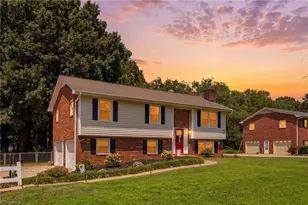 6060 Bobbybrook Dr, Clemmons, NC 27012 - Photo 2