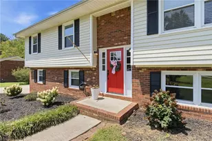 6060 Bobbybrook Dr, Clemmons, NC 27012 - Photo 4