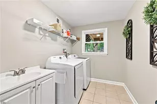 6060 Bobbybrook Dr, Clemmons, NC 27012 - Photo 42