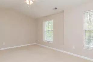 846 Jarman Dr, Greensboro, NC 27282 - Photo 6