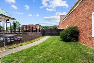 215 SE Jefferson Station Pl, West Jefferson, NC 28694 - Photo 38