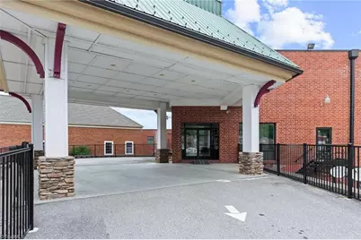 215 SE Jefferson Station Place #210, West Jefferson, NC 28694 - Photo 2