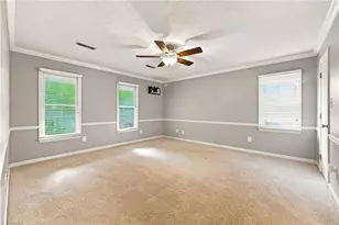 4957 Lochraven Dr, Winston-Salem, NC 27104 - Photo 10