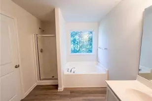 1131 Langston Dr, Greensboro, NC 27405 - Photo 8
