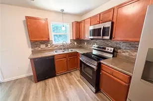 1131 Langston Dr, Greensboro, NC 27405 - Photo 2
