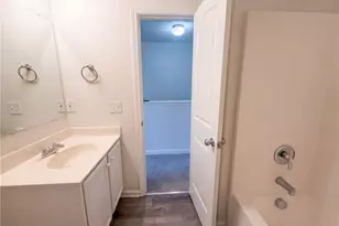1131 Langston Dr, Greensboro, NC 27405 - Photo 12