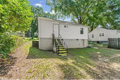 165 Edgewood Circle, Winston-Salem, NC 27127 - Photo 10