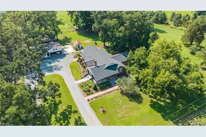 3016 Nc Highway 62 E, Liberty, NC 27298 - Photo 46