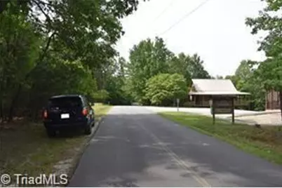 4 Greenstreet Drive, Traphill, NC 28685 - Photo 2