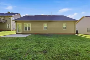 200 Brooks Edge Dr, Winston-Salem, NC 27107 - Photo 30