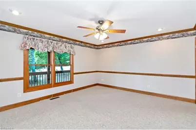1050 Staghorn Road, Purlear, NC 28665 - Photo 8