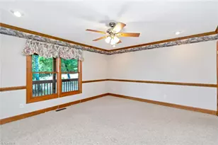 1050 Staghorn Rd, Purlear, NC 28665 - Photo 8